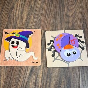 Source Unknown Halloween Puzzle Set with Ghost and Spider